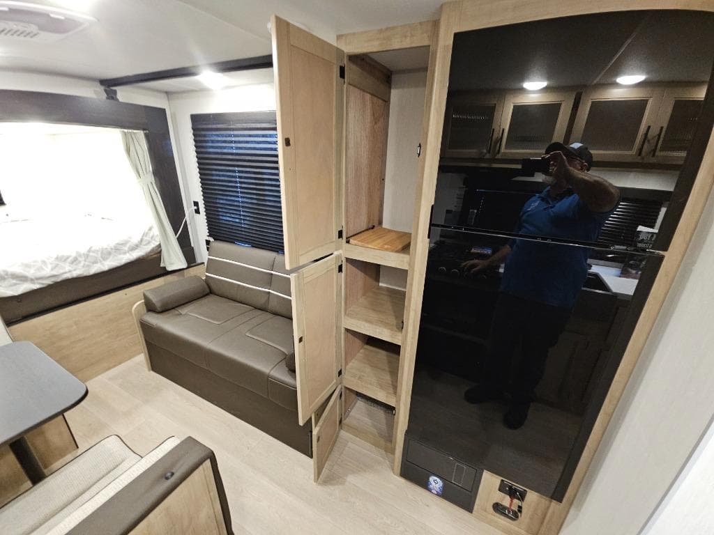 2026 Forest River 2026 Forest River Cherokee Grey Wolf Black Label - thumbnail 19