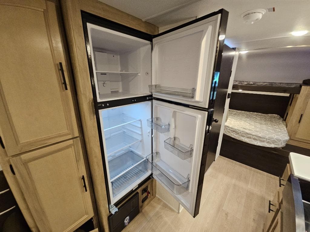 2026 Forest River 2026 Forest River Cherokee Grey Wolf Black Label - thumbnail 20