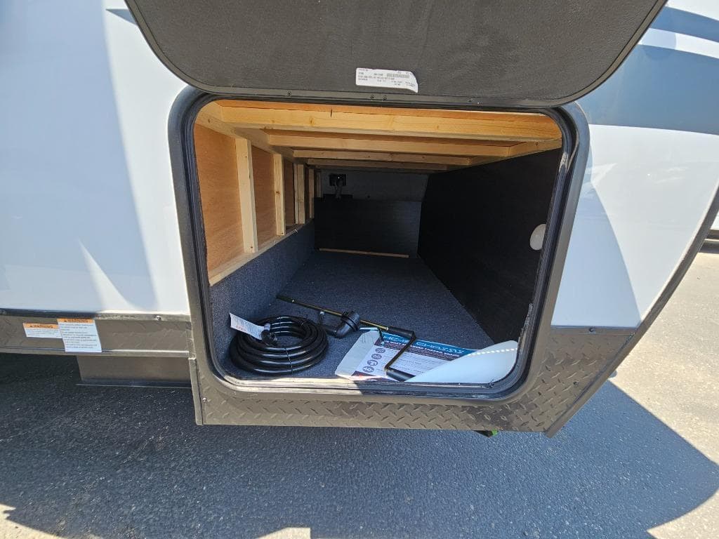 2026 Forest River 2026 Forest River Cherokee Grey Wolf Black Label - thumbnail 47