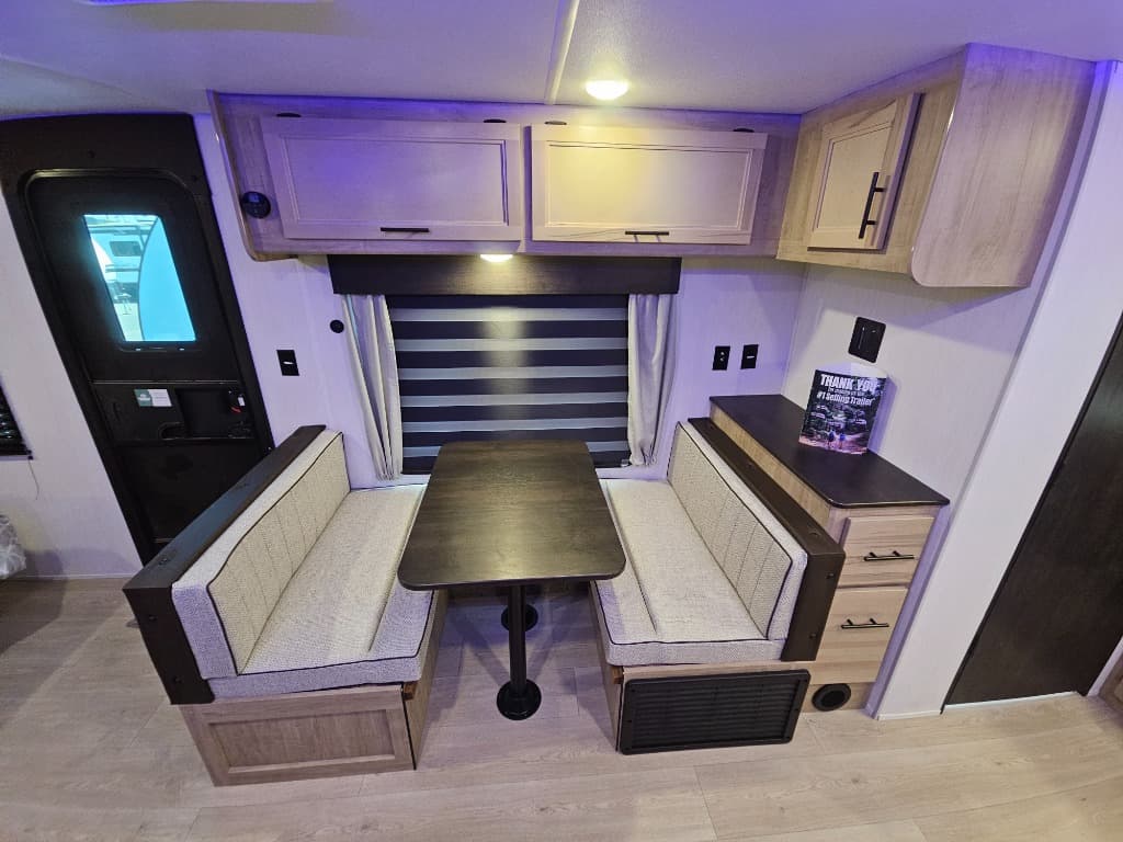 2026 Forest River 2026 Forest River Cherokee Grey Wolf - thumbnail 10