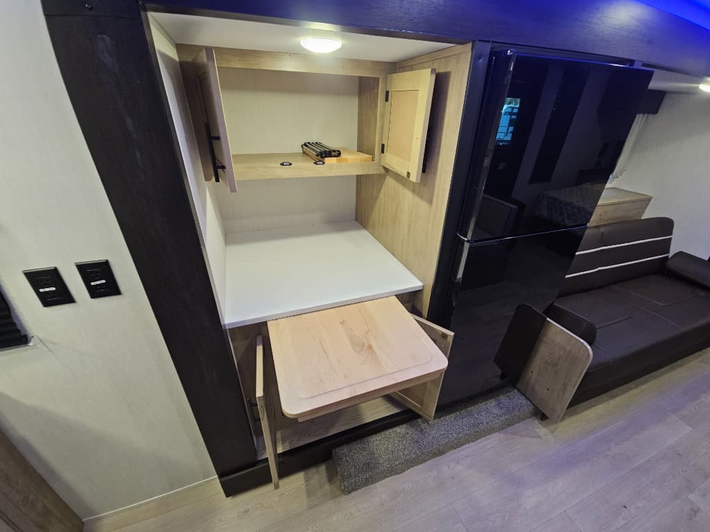 2026 Forest River 2026 Forest River Cherokee Grey Wolf - thumbnail 20