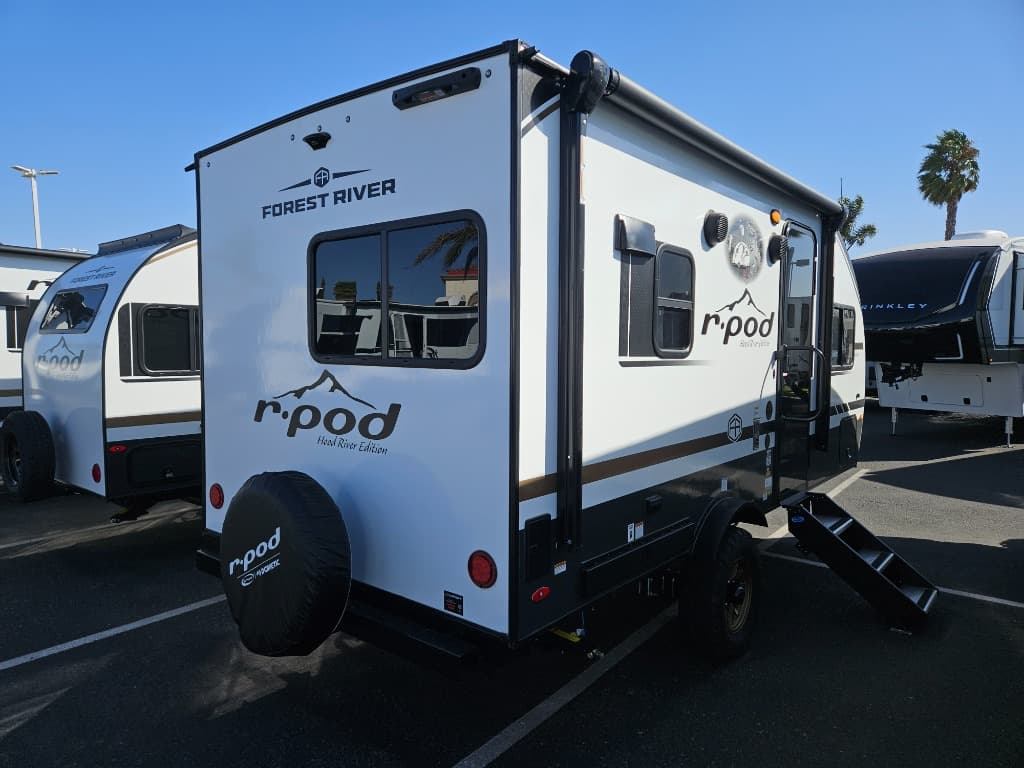 2026 Forest River 2026 Forest River R-Pod - thumbnail 3