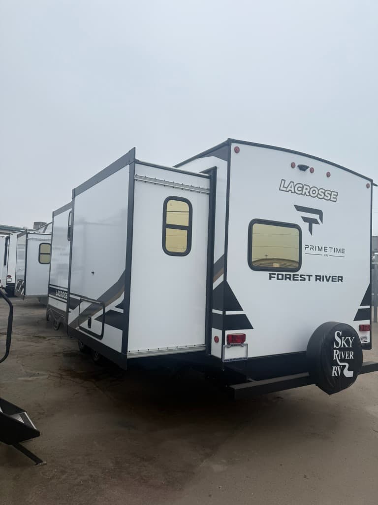 2026 Prime Time RV 2026 Prime Time RV LaCrosse - thumbnail 4