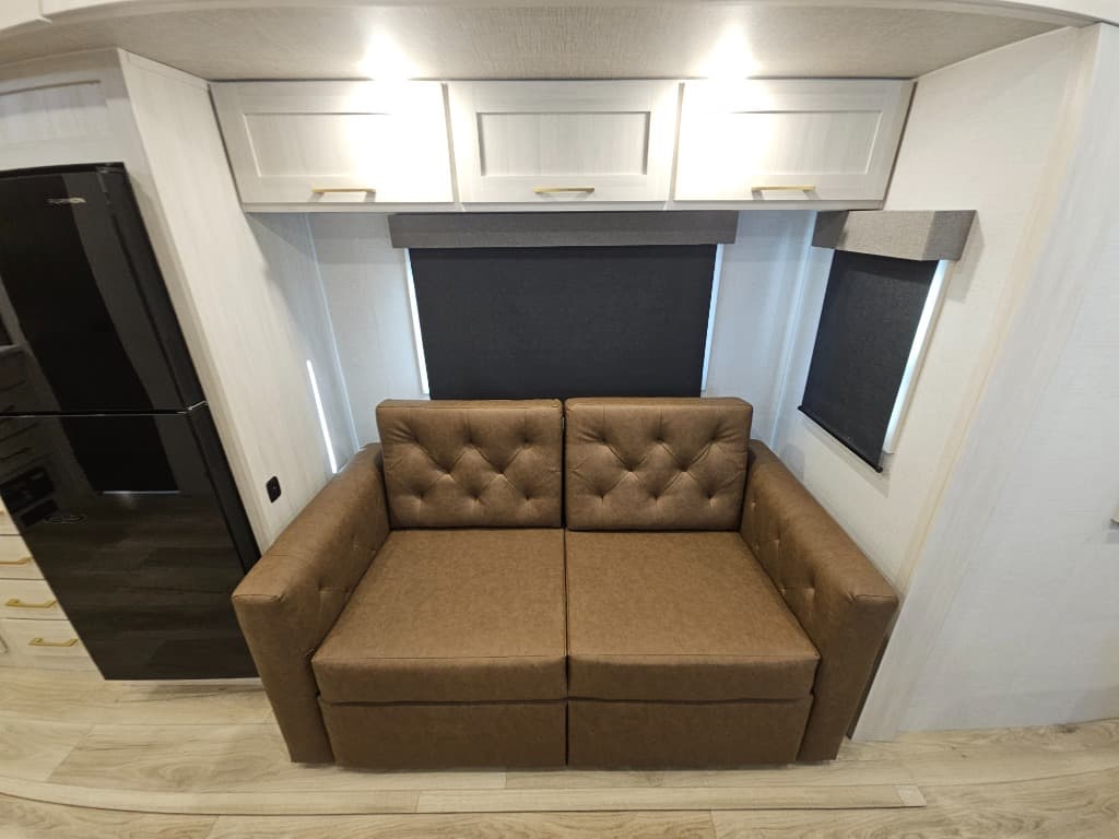 2026 Forest River 2026 Forest River Surveyor Legend - thumbnail 11