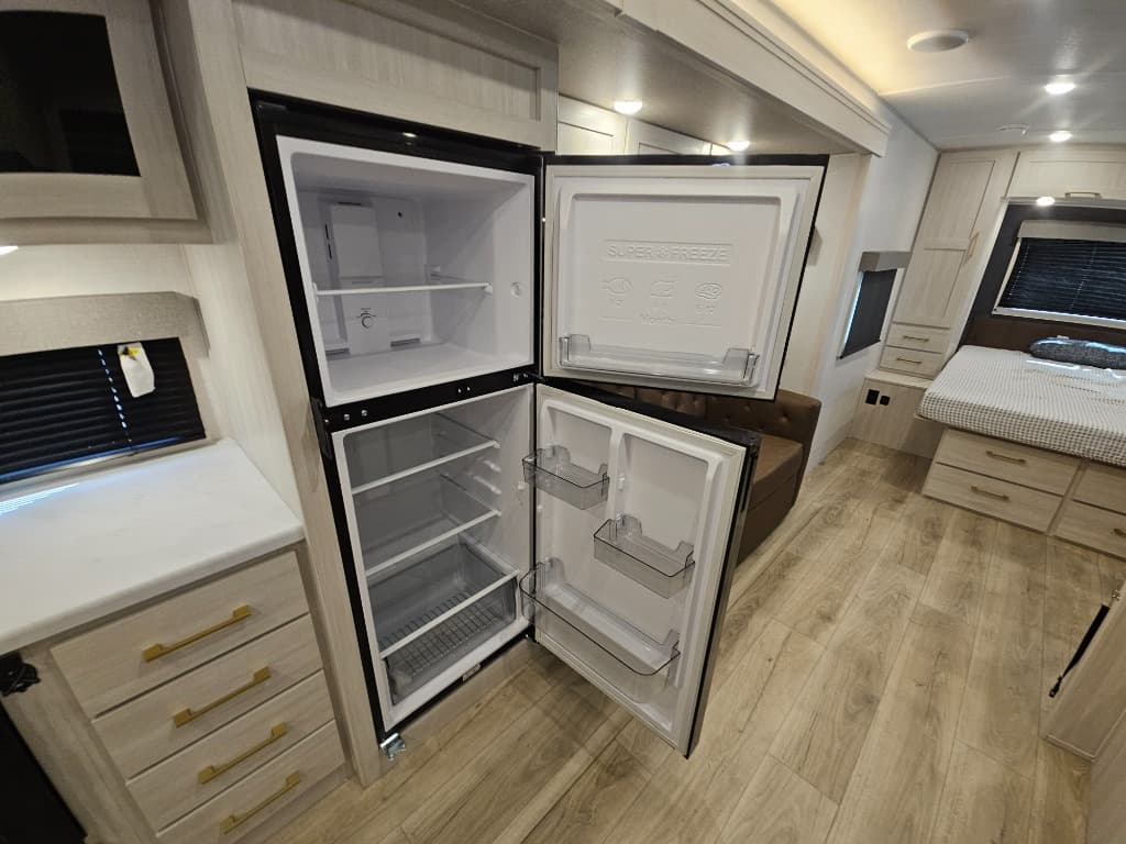 2026 Forest River 2026 Forest River Surveyor Legend - thumbnail 15