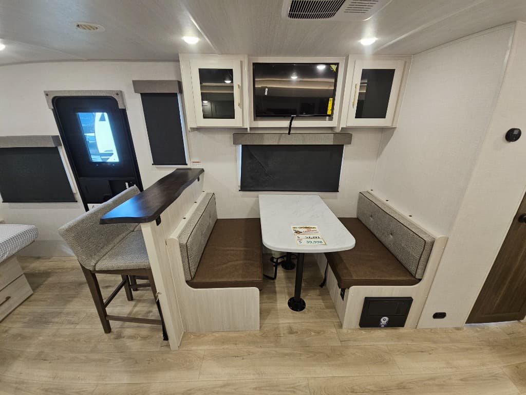 2026 Forest River 2026 Forest River Surveyor Legend - thumbnail 25