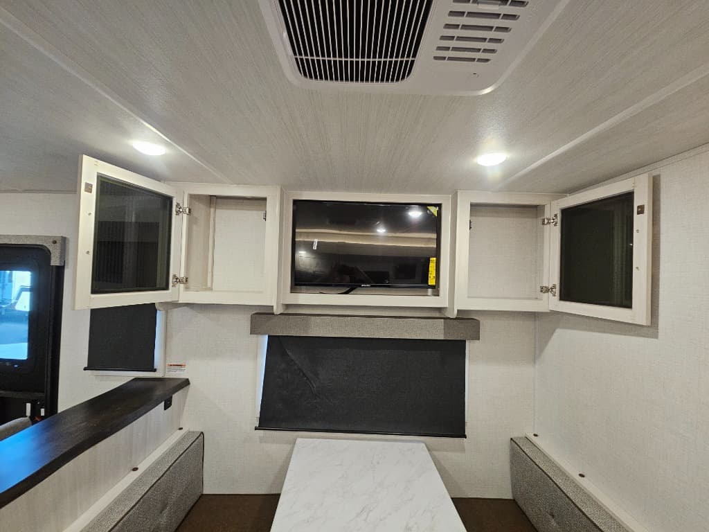 2026 Forest River 2026 Forest River Surveyor Legend - thumbnail 26