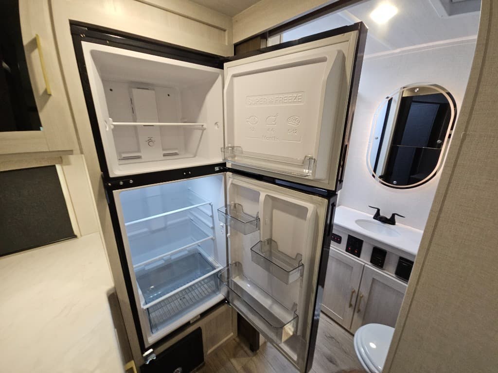 2026 Forest River 2026 Forest River Surveyor Legend - thumbnail 22