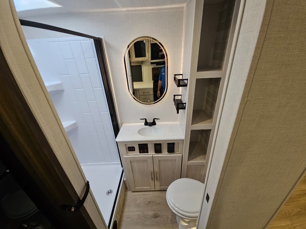 2026 Forest River 2026 Forest River Surveyor Legend - thumbnail 35