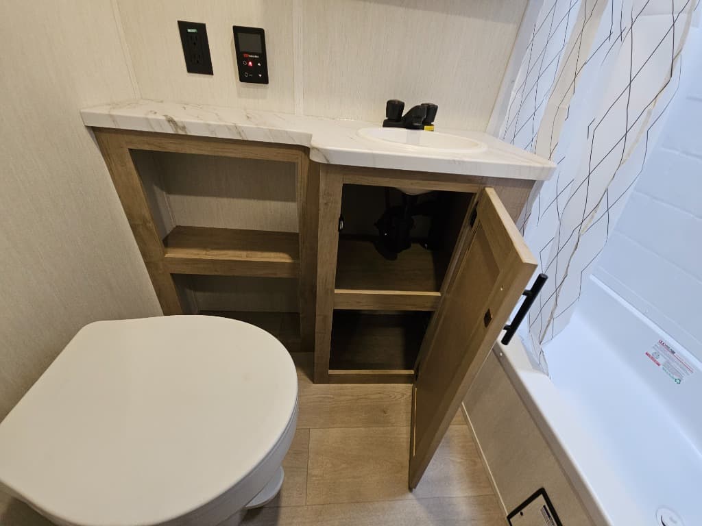 2026 Forest River 2026 Forest River Cherokee Wolf Pup - thumbnail 32