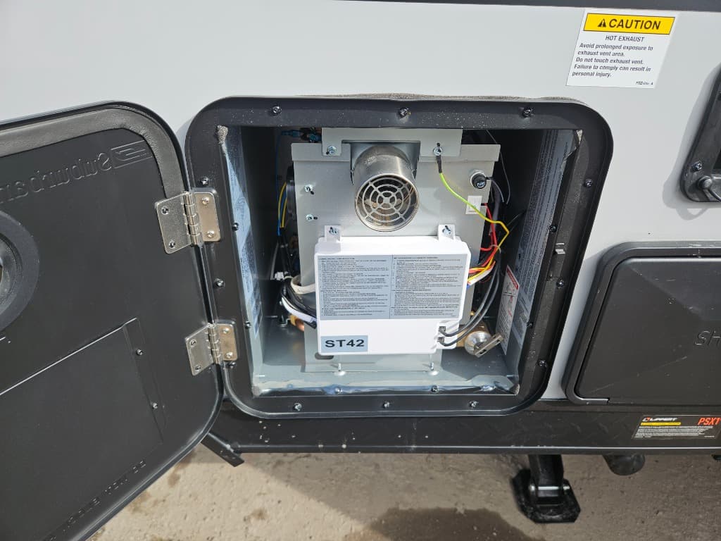 2026 Forest River 2026 Forest River Cherokee Wolf Pup - thumbnail 42