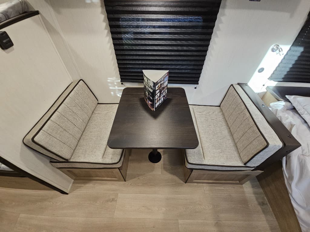 2026 Forest River 2026 Forest River Cherokee Wolf Pup Black Label - thumbnail 13