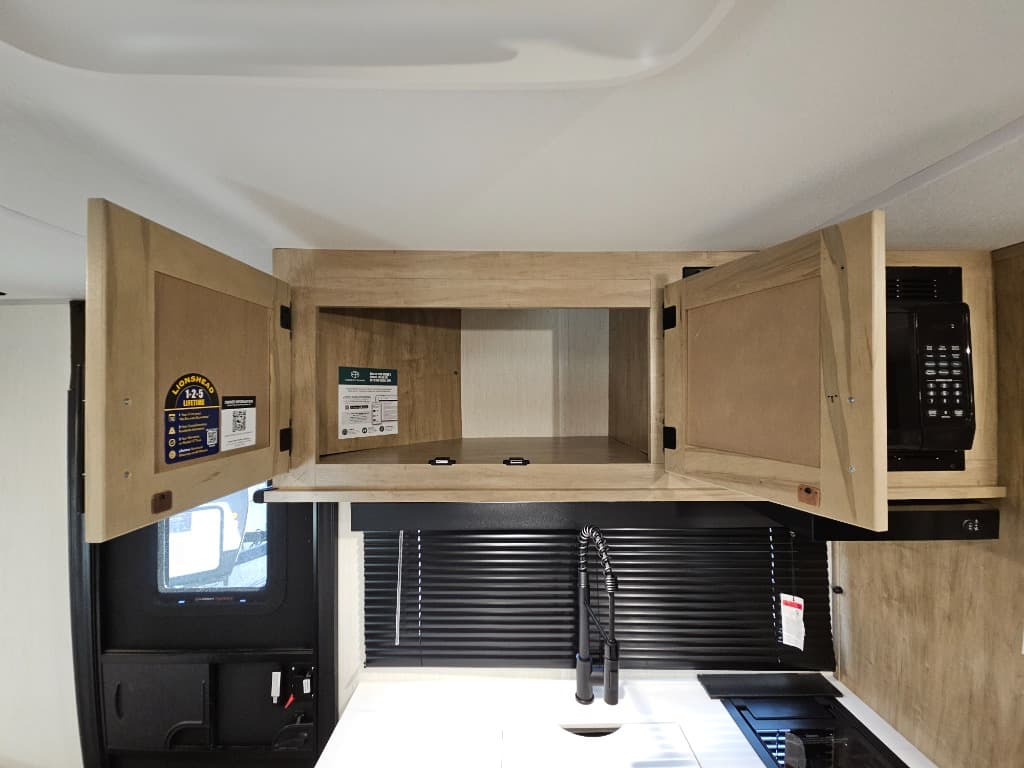 2026 Forest River 2026 Forest River Cherokee Wolf Pup Black Label - thumbnail 17