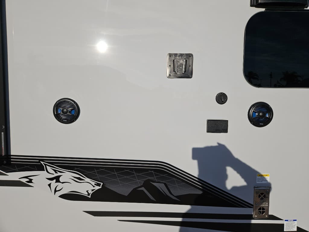 2026 Forest River 2026 Forest River Cherokee Wolf Pup Black Label - thumbnail 31