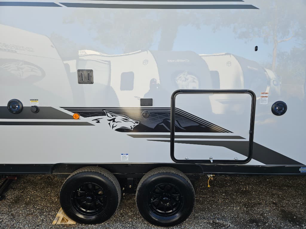 2026 Forest River 2026 Forest River Cherokee Grey Wolf Black Label - thumbnail 43