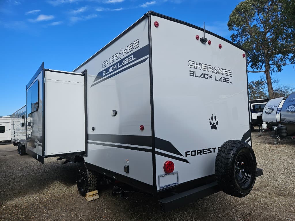 2026 Forest River RV 2026 Forest River RV Cherokee Wolf Pup Black Label - thumbnail 3