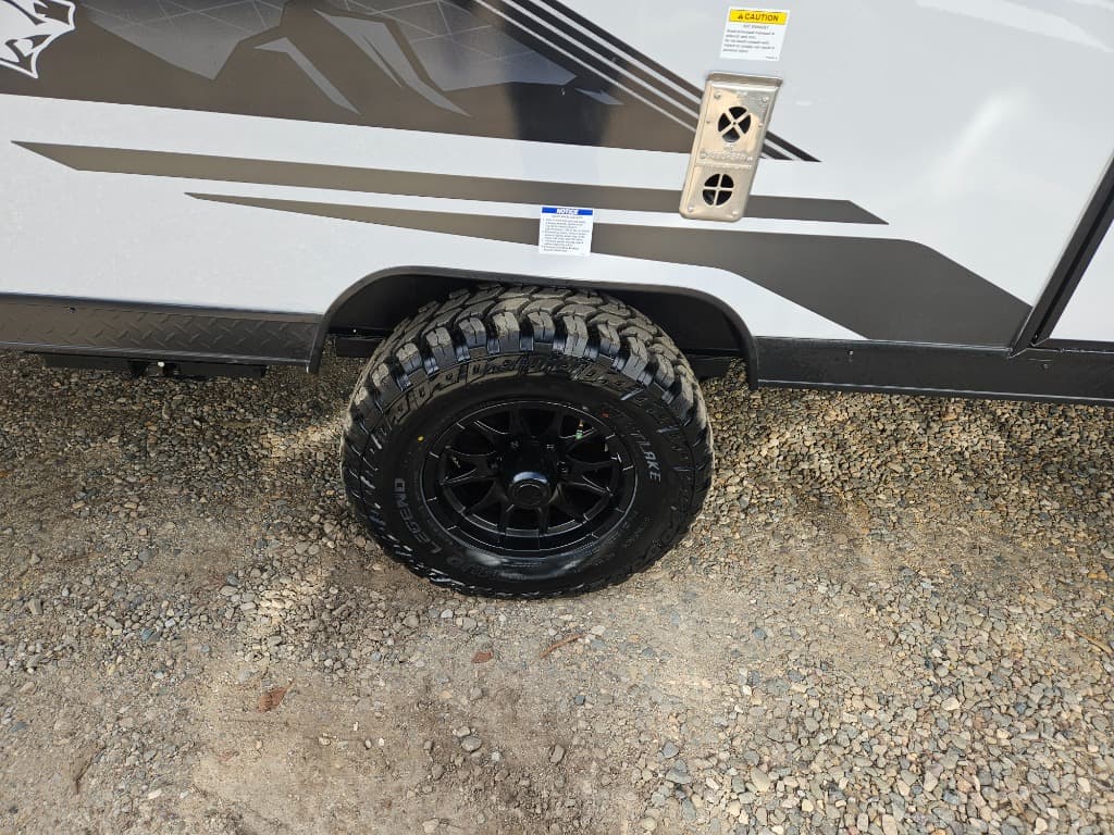 2026 Forest River RV 2026 Forest River RV Cherokee Wolf Pup Black Label - thumbnail 33