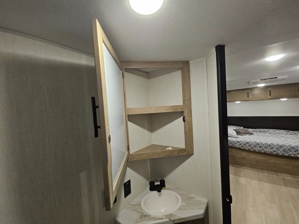 2026 Forest River RV 2026 Forest River RV Cherokee Wolf Pup Black Label - thumbnail 24