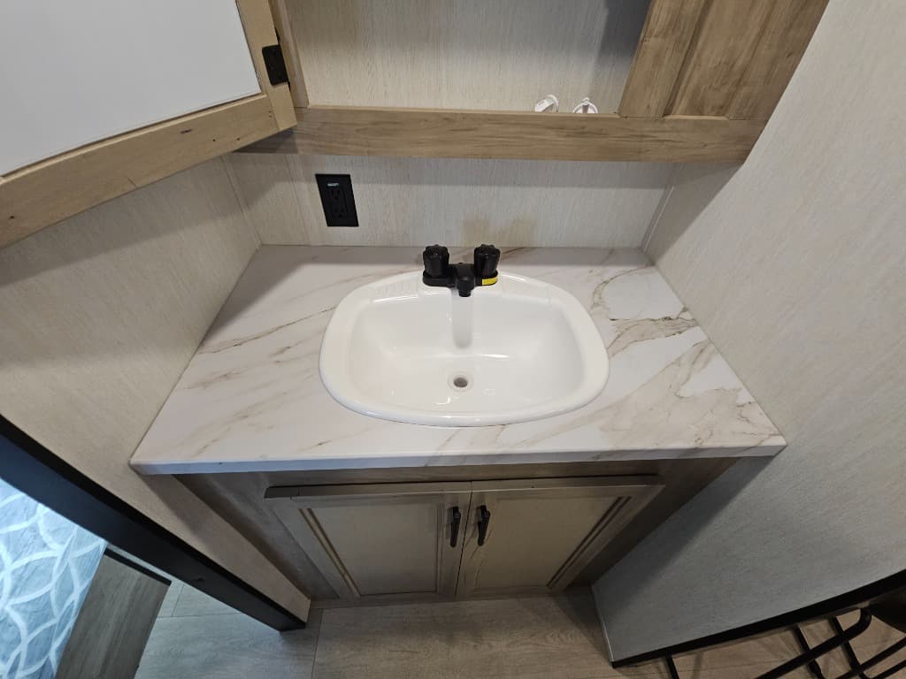 2026 Forest River 2026 Forest River Cherokee Wolf Pup Black Label - thumbnail 25