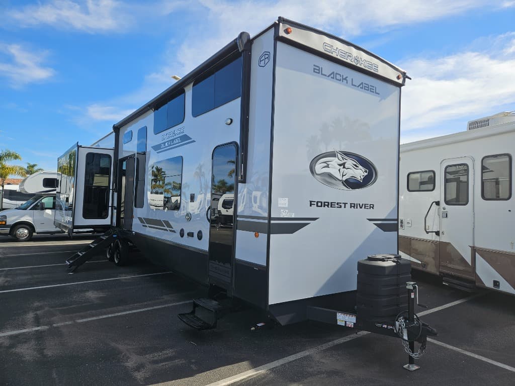 2026 Forest River 2026 Forest River Cherokee Timberwolf Black Label Destination Trailer - image 1