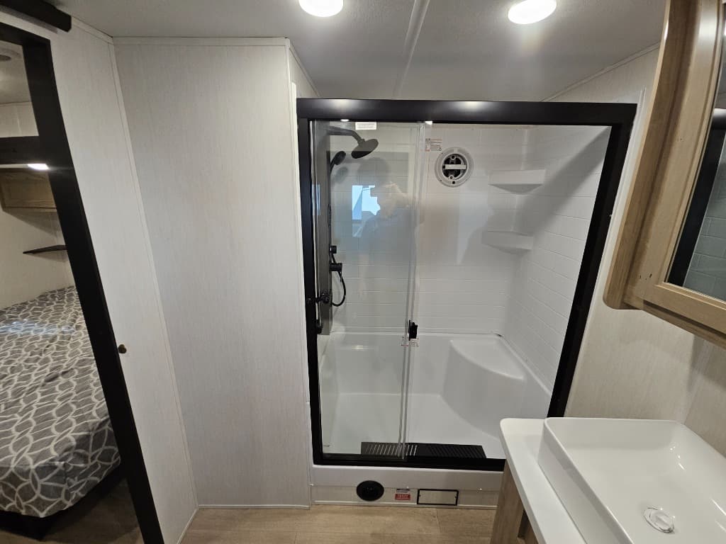 2026 Forest River 2026 Forest River Cherokee Timberwolf Black Label Destination Trailer - thumbnail 47