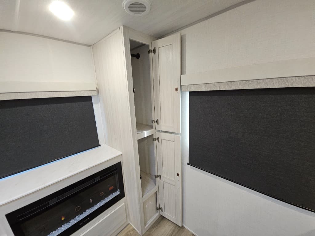 2026 Forest River 2026 Forest River R-Pod - thumbnail 39