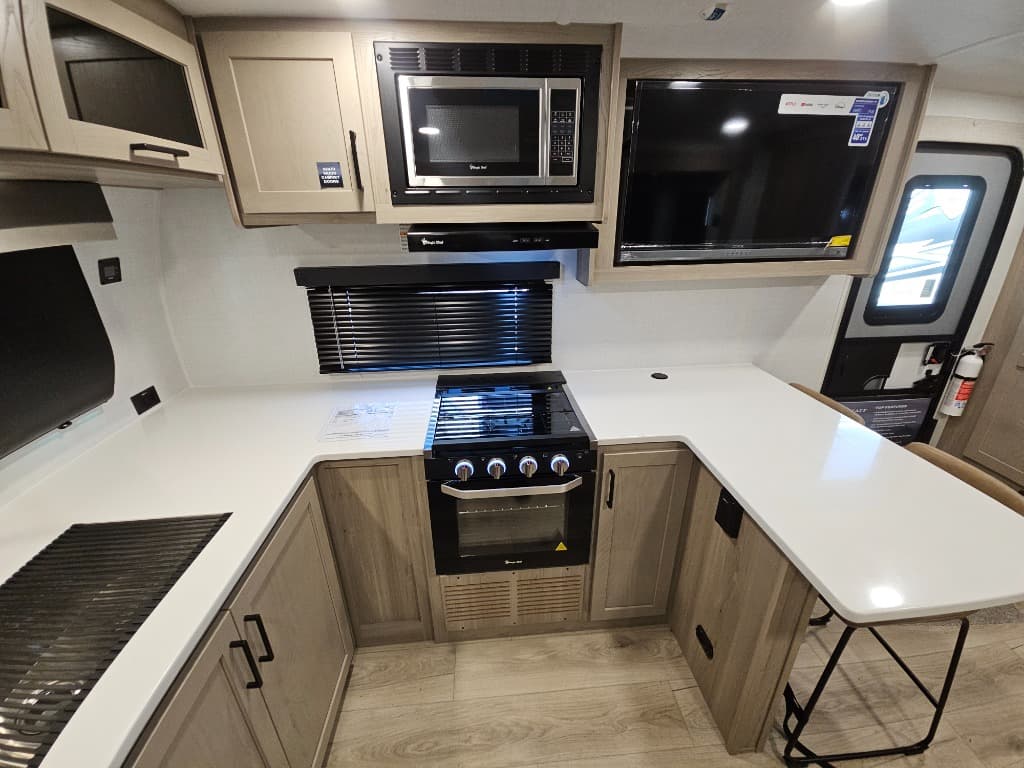 2026 Forest River 2026 Forest River Flagstaff Micro Lite - thumbnail 30