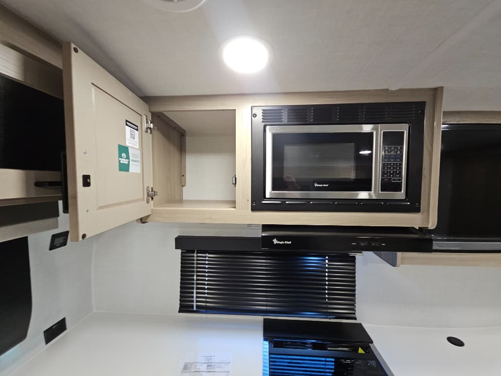 2026 Forest River 2026 Forest River Flagstaff Micro Lite - thumbnail 31