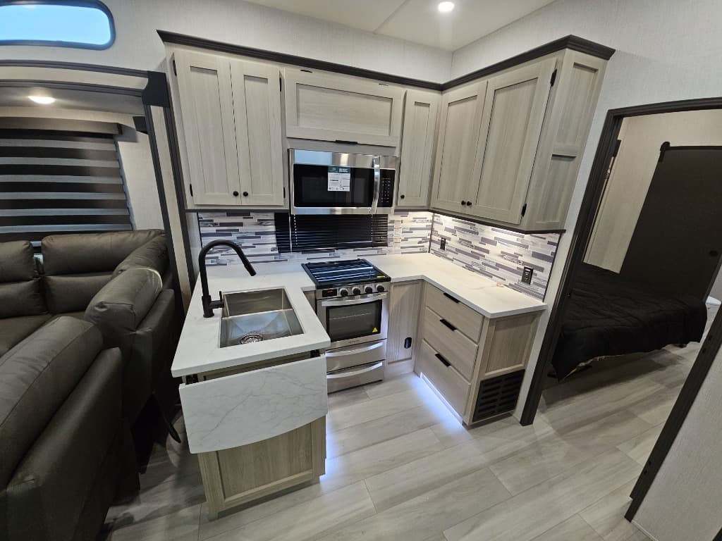 2026 Prime Time RV 2026 Prime Time RV LaCrosse - thumbnail 14