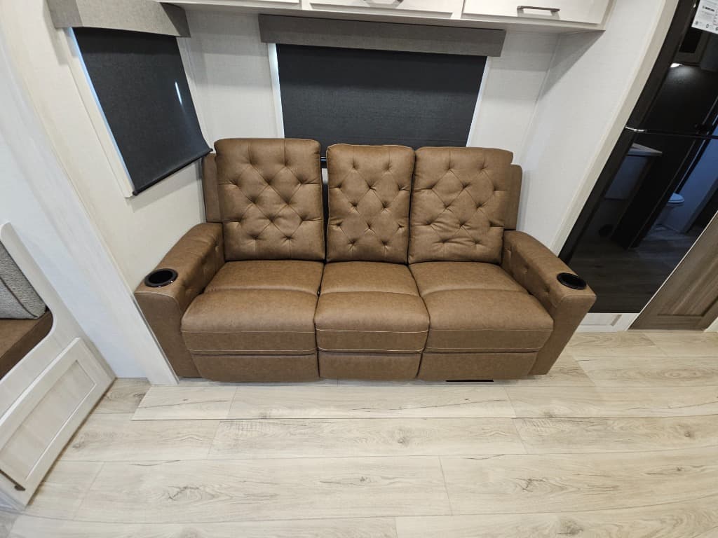 2026 Forest River 2026 Forest River Surveyor - thumbnail 15