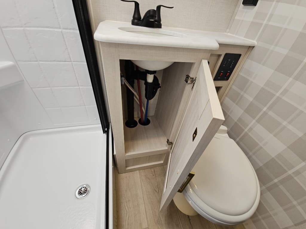 2026 Forest River 2026 Forest River Surveyor Legend - thumbnail 28