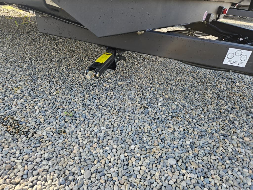 2026 Forest River 2026 Forest River Surveyor Legend - thumbnail 33