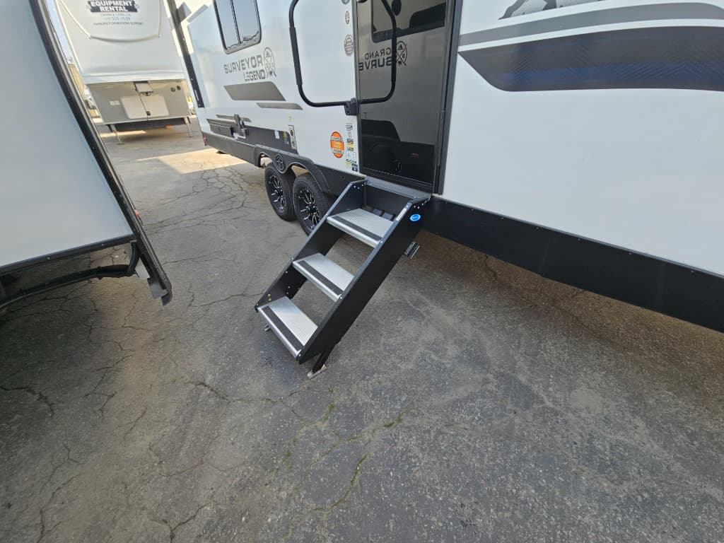 2026 Forest River 2026 Forest River Surveyor - thumbnail 12