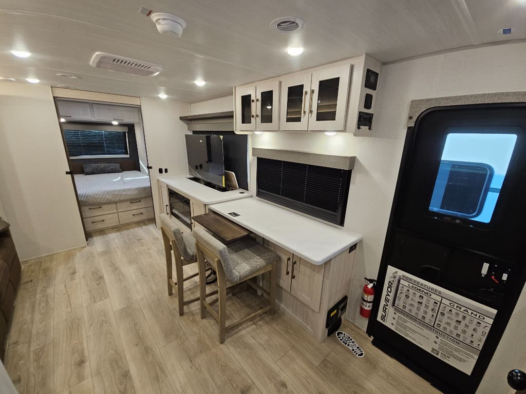 2026 Forest River 2026 Forest River Surveyor Legend - thumbnail 9