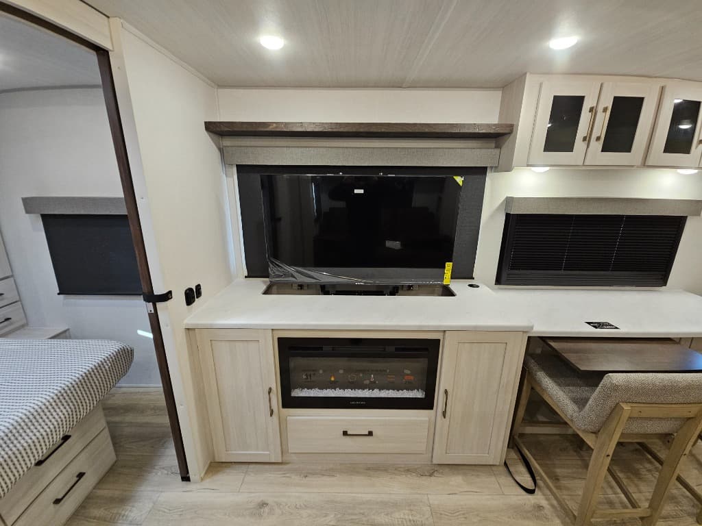 2026 Forest River 2026 Forest River Surveyor Legend - thumbnail 14