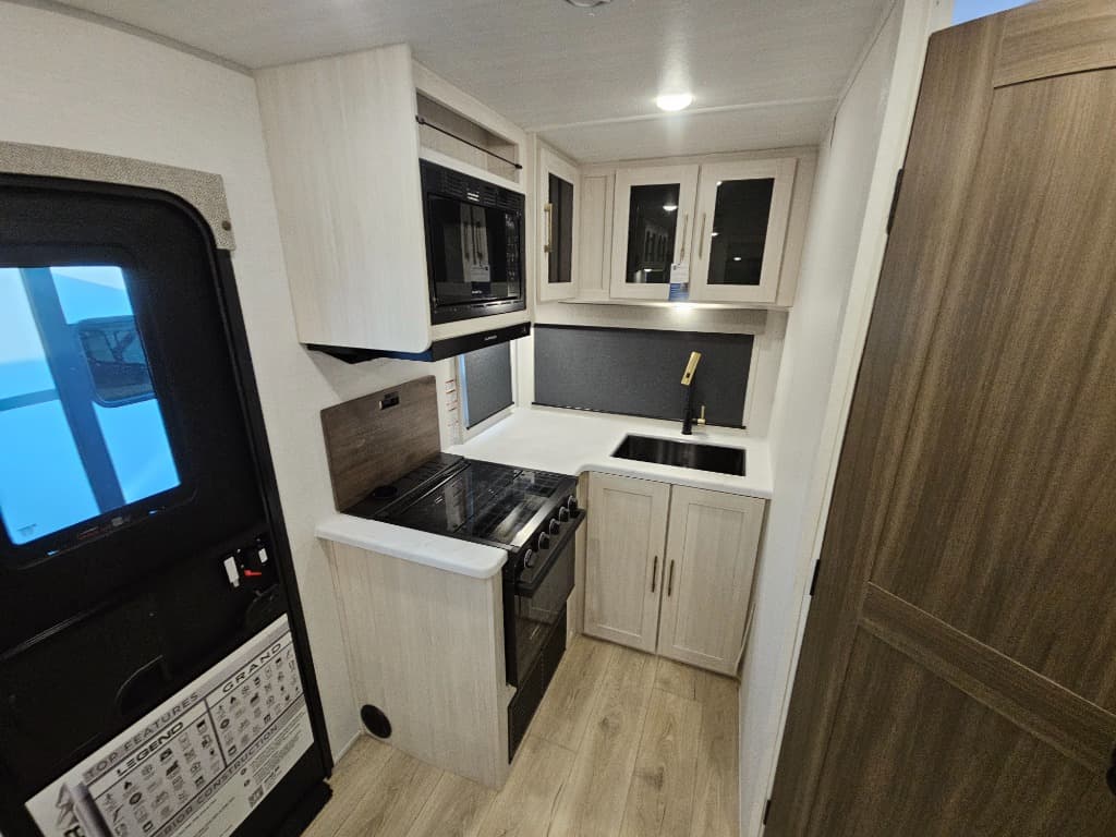 2026 Forest River 2026 Forest River Surveyor Legend - thumbnail 22