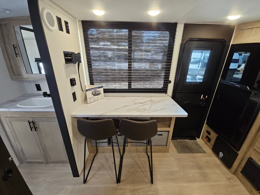 2026 Forest River 2026 Forest River Cherokee Wolf Pup - thumbnail 11