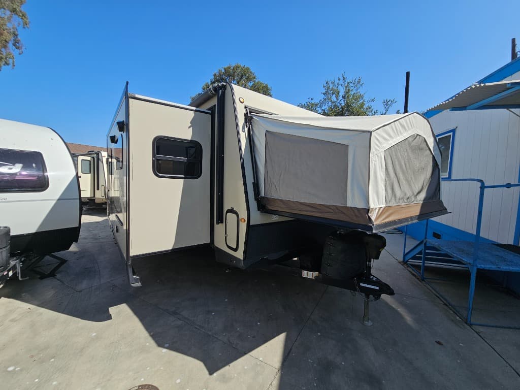 2019 Forest River Rockwood Roo 23FL