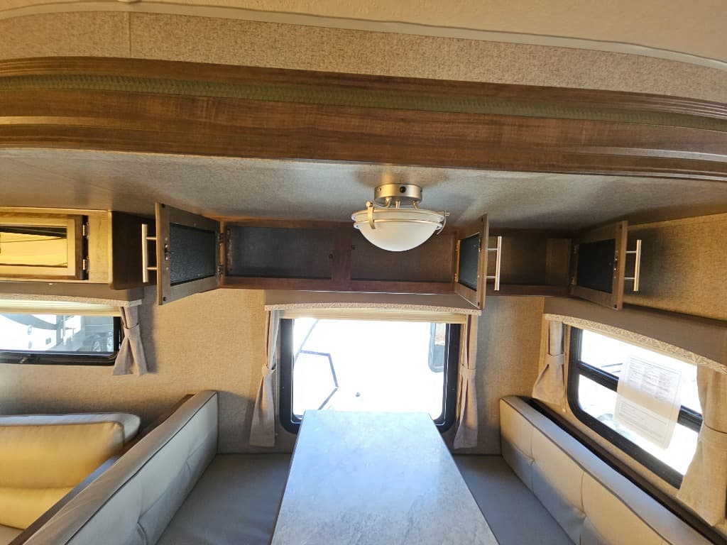 2019 Forest River 2019 Forest River Rockwood Roo - thumbnail 11