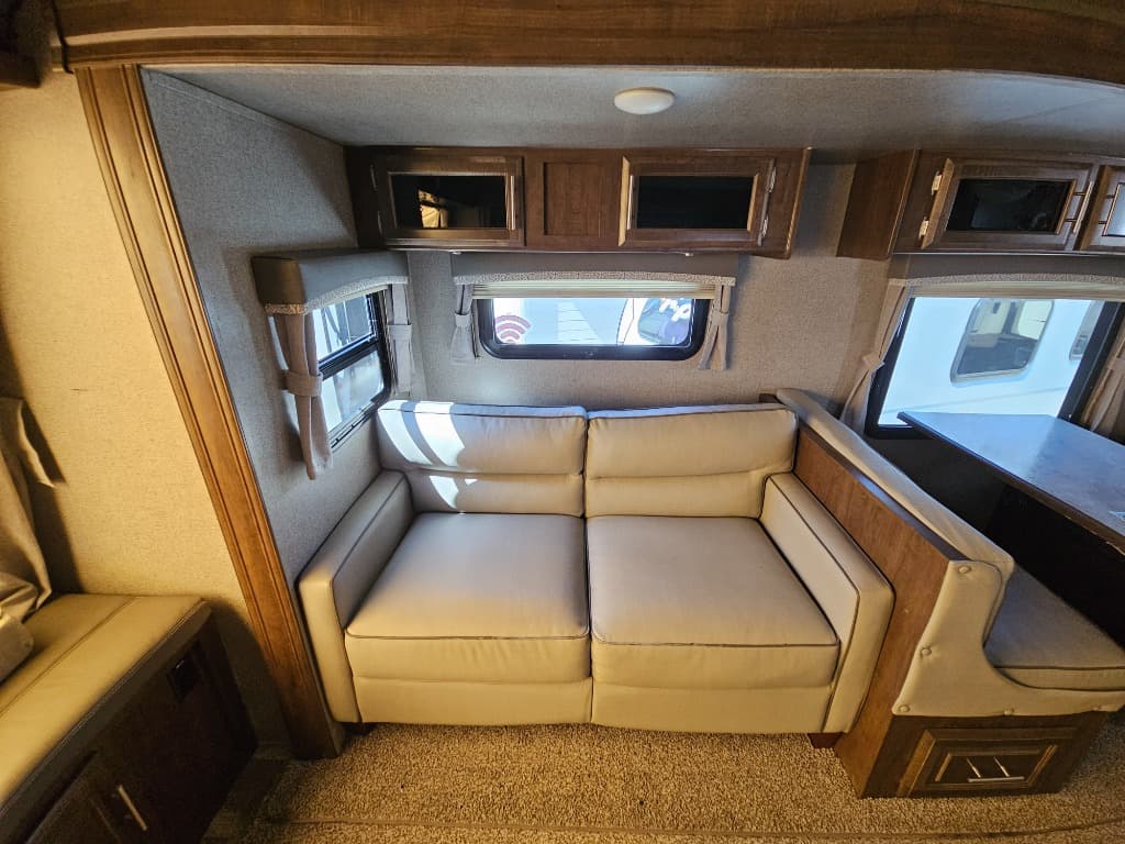 2019 Forest River 2019 Forest River Rockwood Roo - thumbnail 12