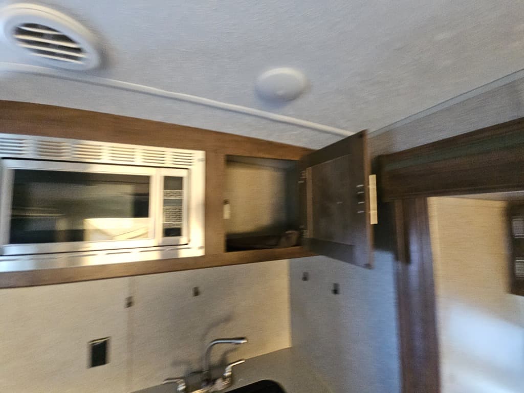 2019 Forest River 2019 Forest River Rockwood Roo - thumbnail 30