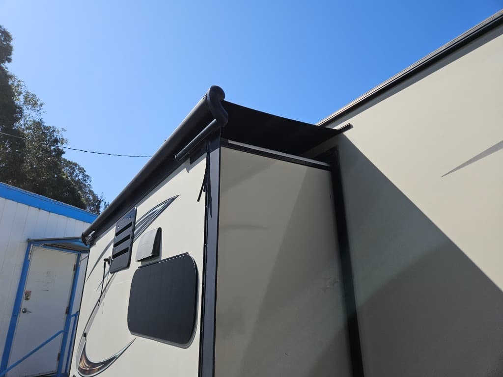 2019 Forest River 2019 Forest River Rockwood Roo - thumbnail 55