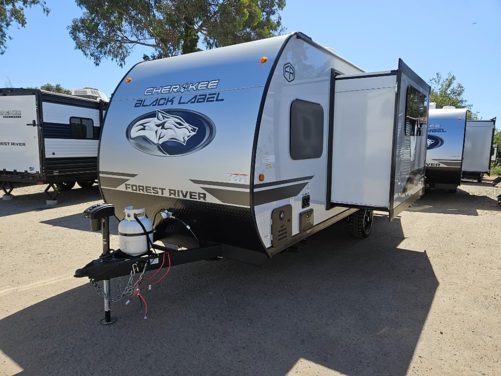 2026 Forest River 2026 Forest River Cherokee Wolf Pup Black Label - thumbnail 6