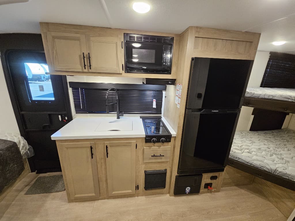 2026 Forest River 2026 Forest River Cherokee Wolf Pup Black Label - thumbnail 15