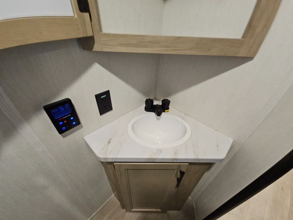 2026 Forest River 2026 Forest River Cherokee Wolf Pup Black Label - thumbnail 29