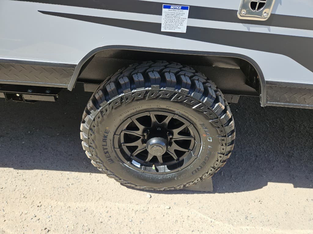 2026 Forest River 2026 Forest River Cherokee Wolf Pup Black Label - thumbnail 37