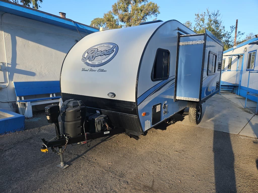 2018 Forest River 2018 Forest River R-Pod - thumbnail 5