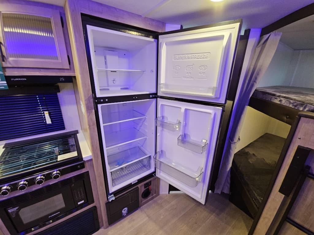 2026 Forest River 2026 Forest River Cherokee Grey Wolf Black Label - thumbnail 16