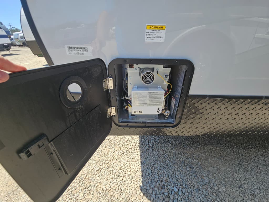 2026 Forest River 2026 Forest River Cherokee Grey Wolf Black Label - thumbnail 52