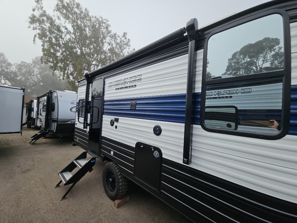 2026 Forest River 2026 Forest River Cherokee Wolf Pup - thumbnail 32